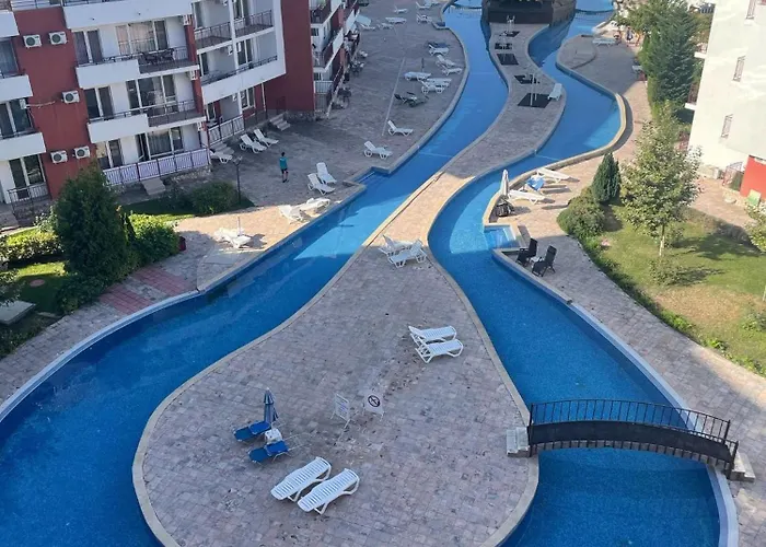 Amartman Primo U - Elenite Az 5 Osob 公寓